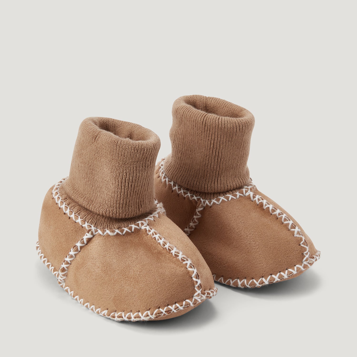 🎁 Cosy Mocs (100% off)