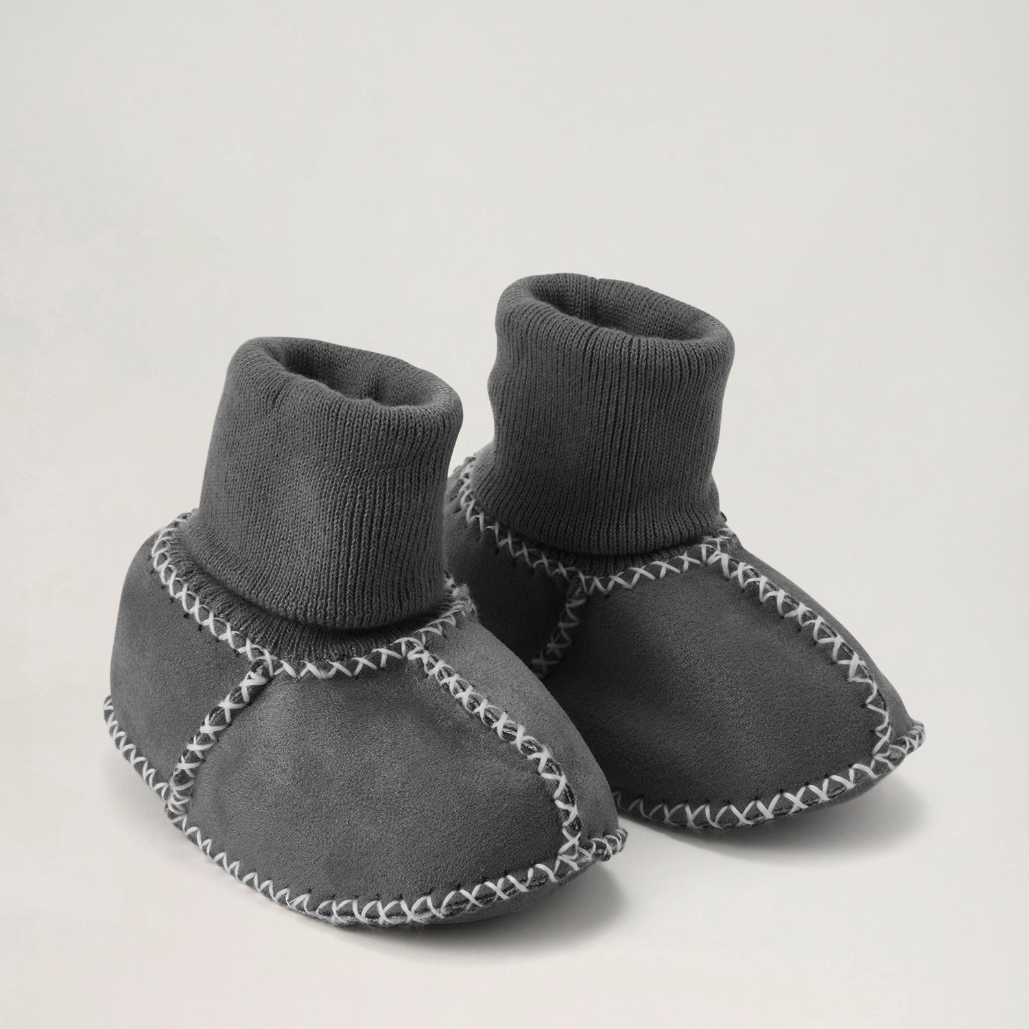 🎁 Cosy Mocs (100% off)